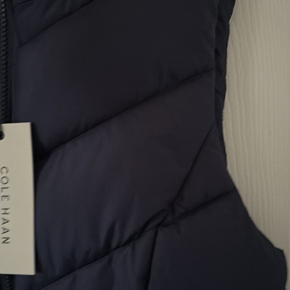 NEW COLE HAAN SIGNATURE  puffer Quilted polyester Vest navy - small - Picture 6 of 10